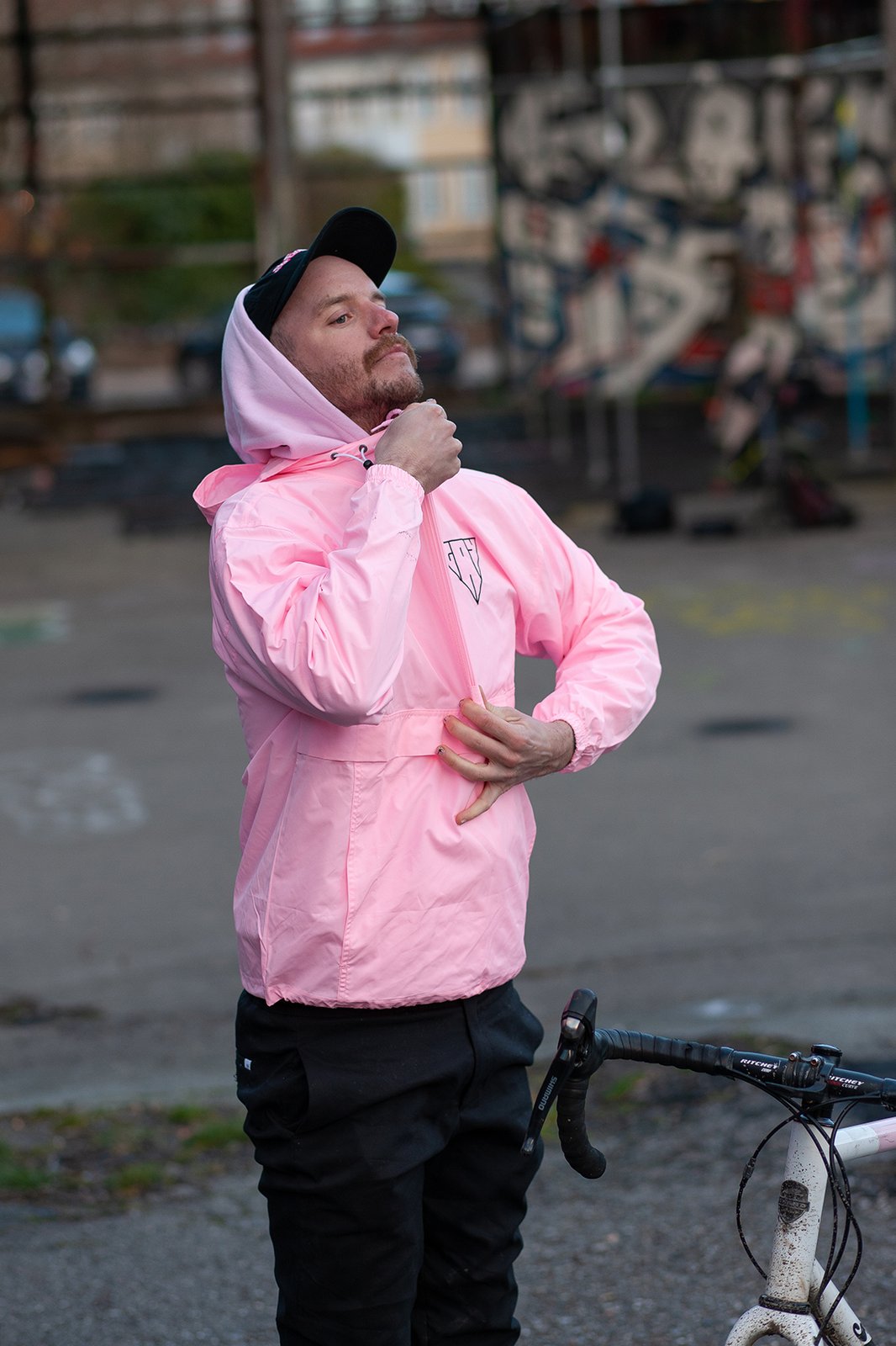 Champion discount windbreaker pink